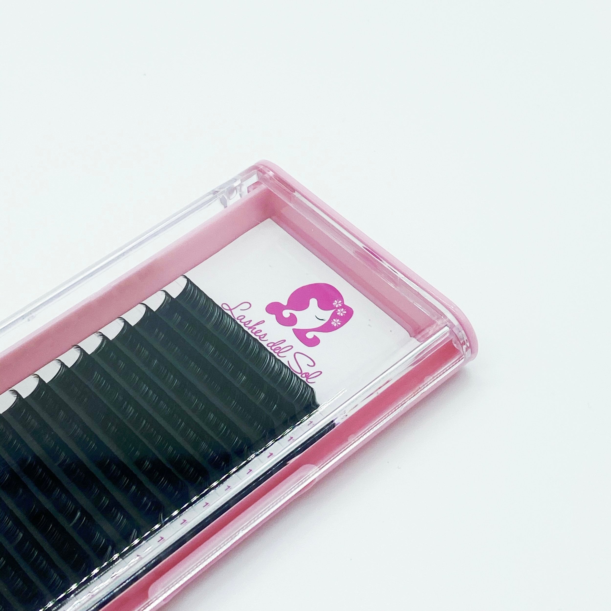 DD Volume Lashes